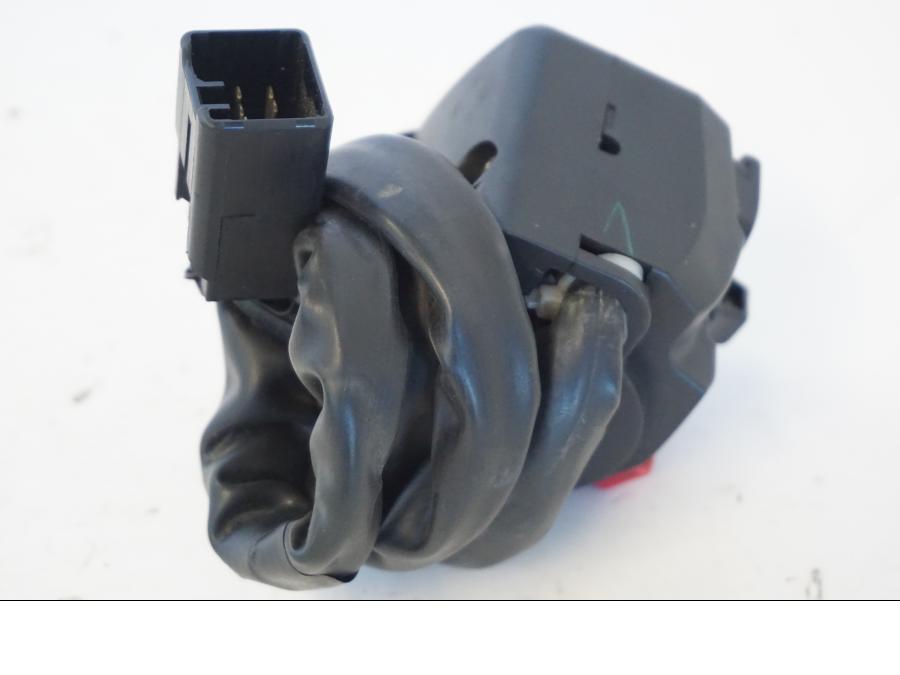 Extrabild1 på Styrelreglage från en Kawasaki ER-6N -2012 motorcykel.