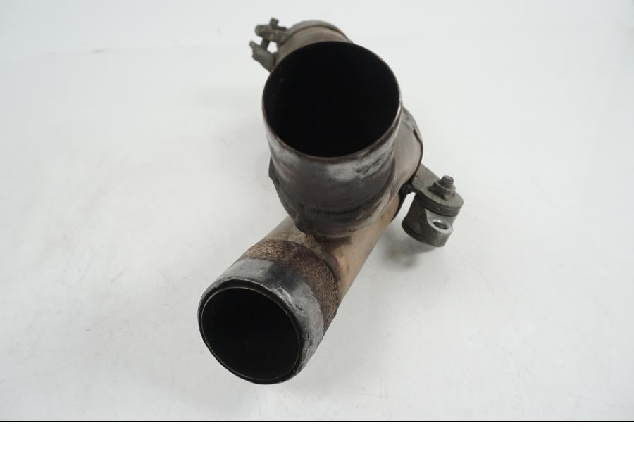 Vänster sida på Mellanrör från en Yamaha YZF 1000 R1 -2006 motorcykel.