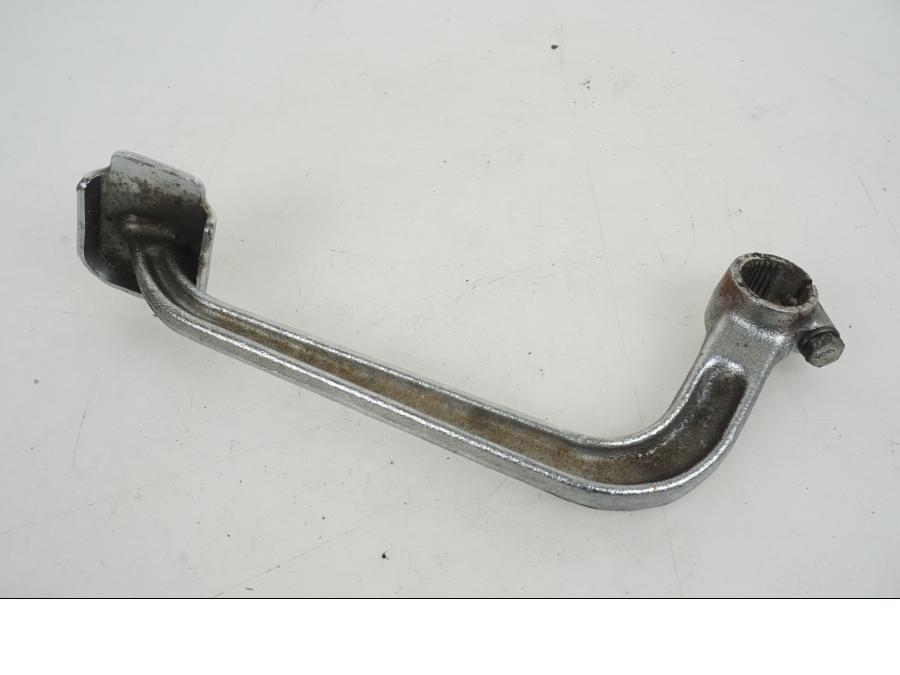 Snett uppifrån på Bromspedal från en Yamaha XJ 900 S -1997 motorcykel.