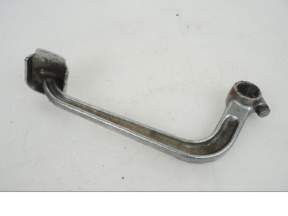 Snett uppifrån på Bromspedal från en Yamaha XJ 900 S -1997 motorcykel.