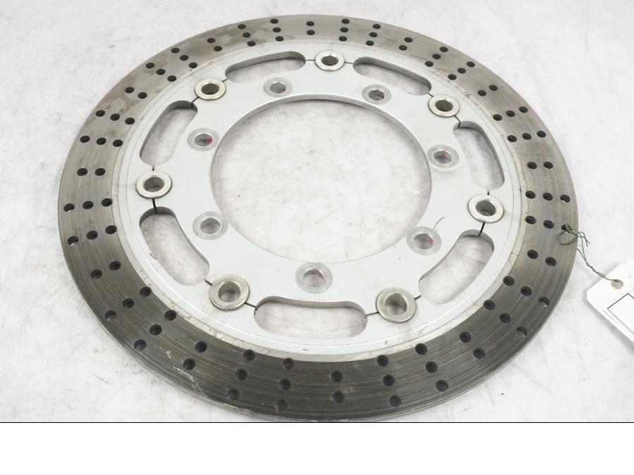 Höger sida på Bromsskiva från en Kawasaki VN 1500 -1999 motorcykel.