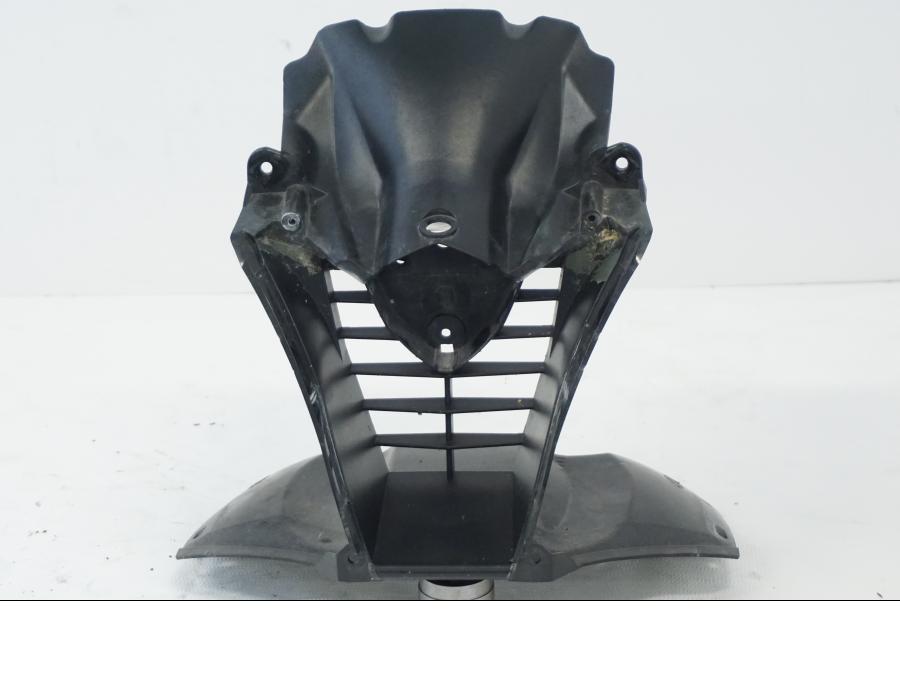 Framsidan på Toppkåpsinsida från en Yamaha YZF R6 -2006 motorcykel.