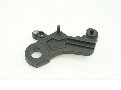 Framsidan på Bromsoksfäste från en Husqvarna Vitpilen 701 -2018 motorcykel.