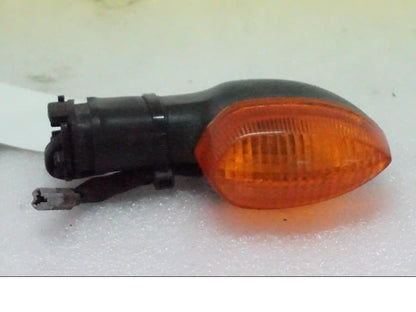 Framsidan på Blinkers från en Yamaha FZ1-S -2006 motorcykel.