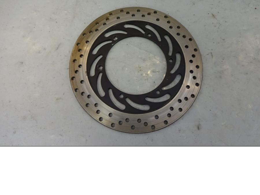 Framsidan på Bromsskiva från en Yamaha FJR 1300 -2003 motorcykel.