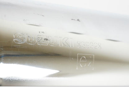 Extrabild1 på Ljuddämpare från en Suzuki VL 800 -2009 motorcykel.