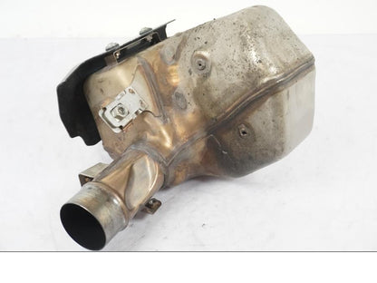 Vänster sida på Mellanburk från en Kawasaki ZX-6R -2011 motorcykel.