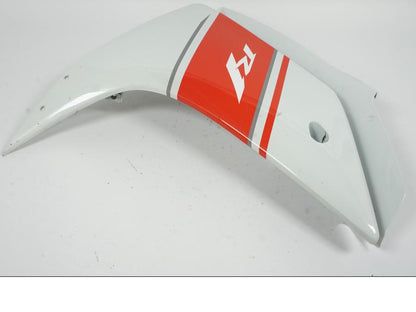 Höger sida på Sidkåpa från en Yamaha YZF 1000 R1 -2007 motorcykel.