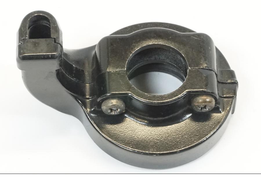 Baksidan på Gasklo från en Triumph TT 600 -2001 motorcykel.