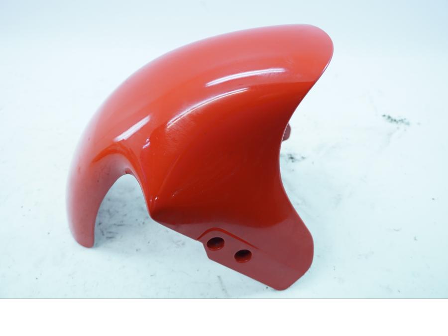 Vänster sida på Framskärm från en Ducati 750 SS -1995 motorcykel.