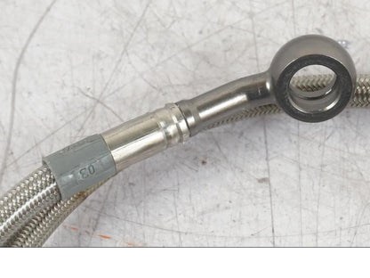 Baksidan på Bromsledning från en Suzuki GSX 1300 RX -1999 motorcykel.