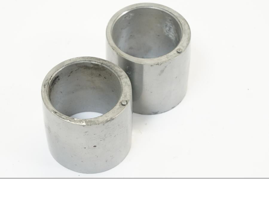 Höger sida på Gaffelbensdistans från en Suzuki LS 650 -1996 motorcykel.