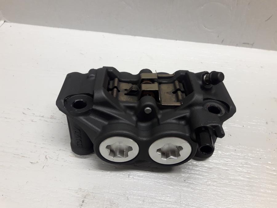 Framsidan på Bromsok från en Yamaha XSR 900 -2016 motorcykel.