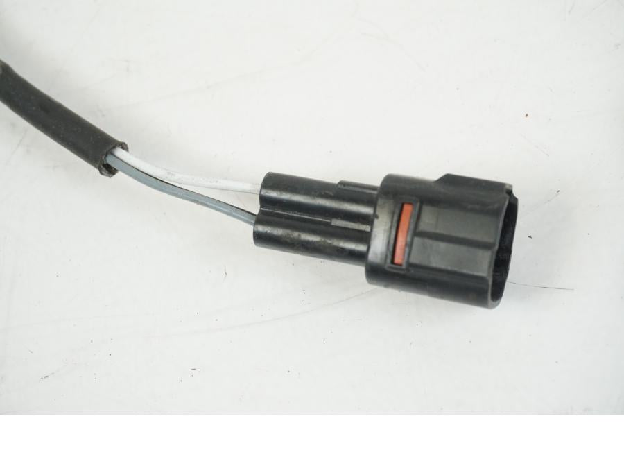 Baksidan på Lambdasond från en KTM 990 SM -2009 motorcykel.