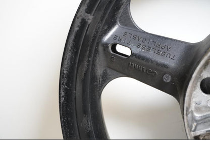 Extrabild6 på Fälg från en Suzuki DL 1000 -2006 motorcykel.