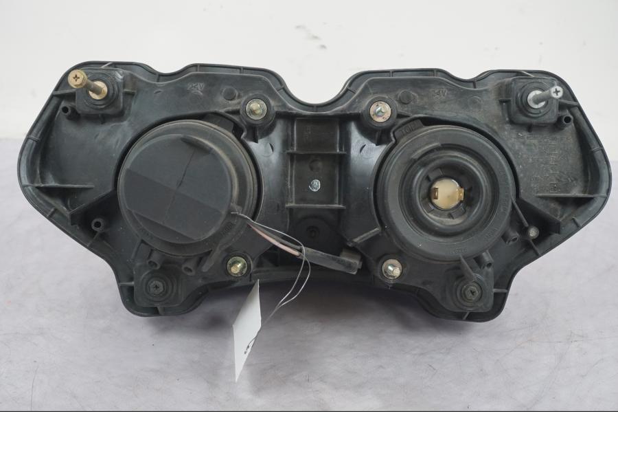 Extrabild1 på Strålkastare från en Suzuki SV 650 -1999 motorcykel.