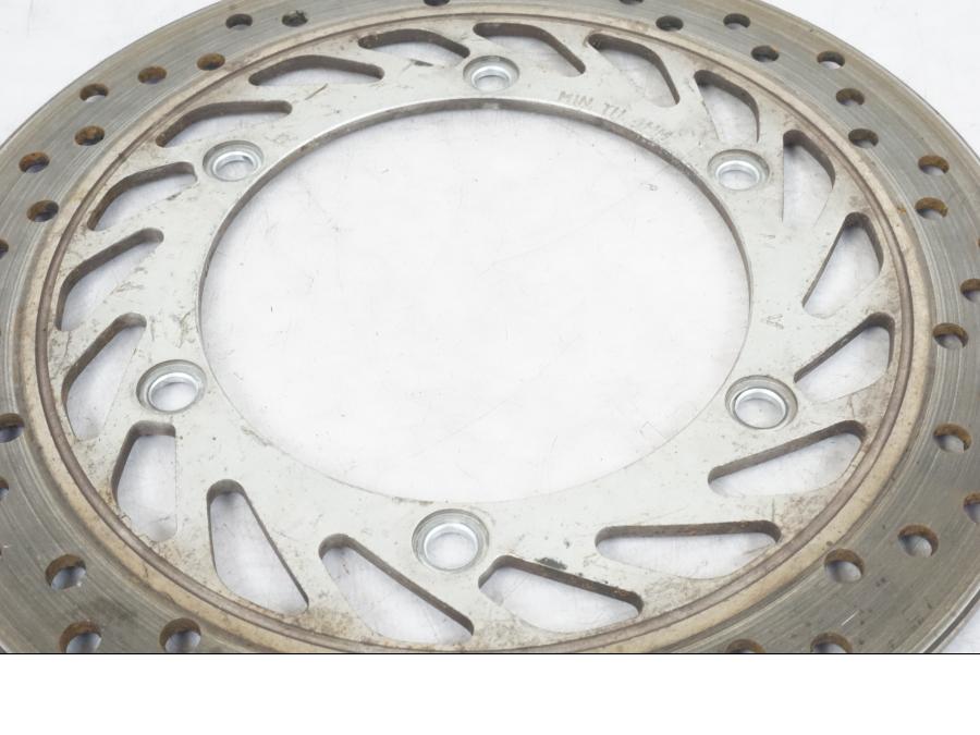 Höger sida på Bromsskiva från en Honda CBR 1000 F -1999 motorcykel.