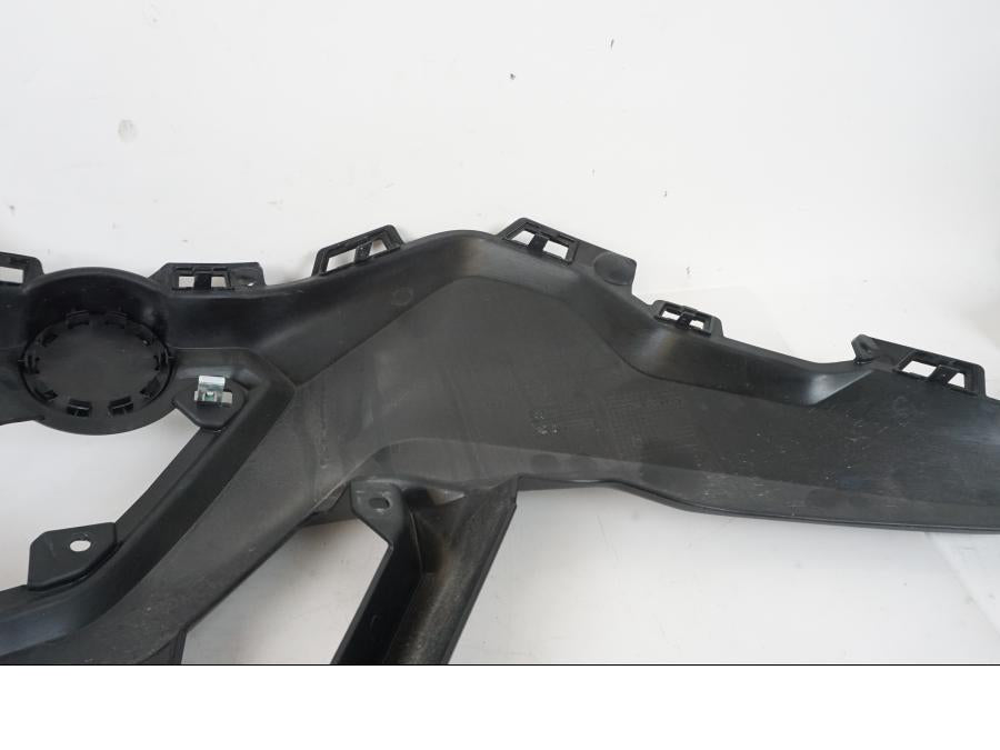 Extrabild1 på Sidkåpa från en BMW F 750 GS -2019 motorcykel.