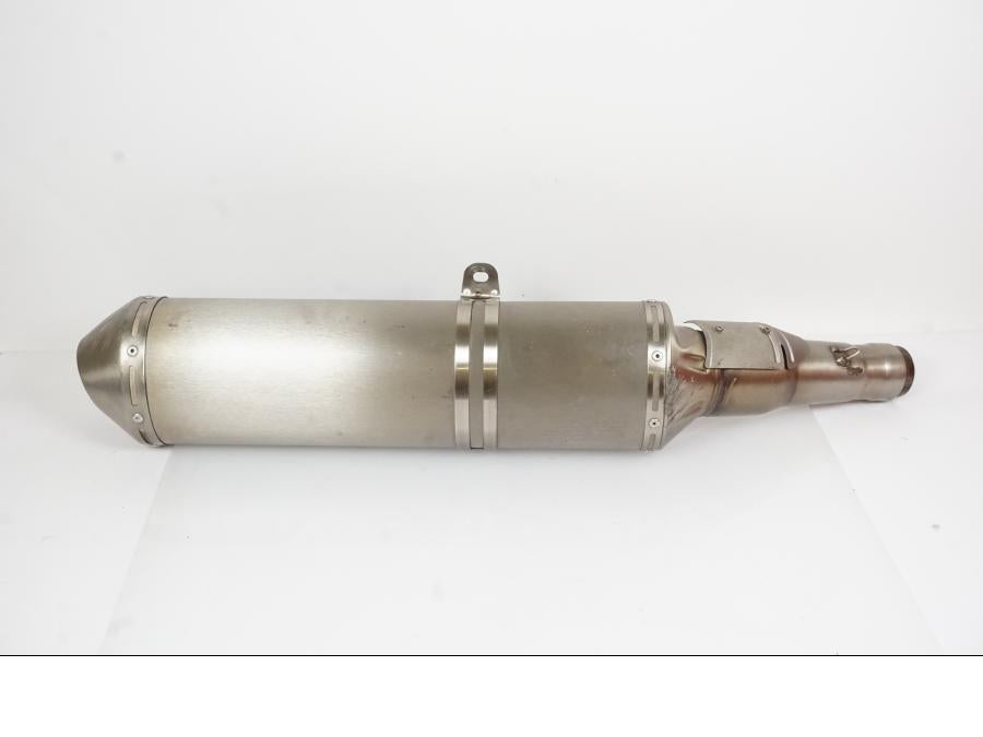 Framsidan på Ljuddämpare från en Aprilia RSV 1000 -2008 motorcykel.