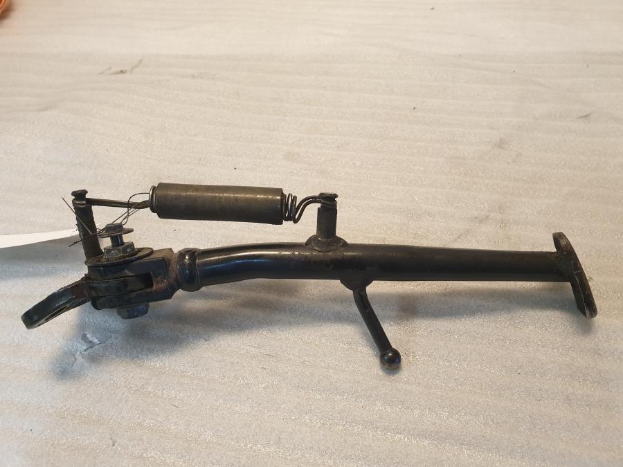 Höger sida på Sidostöd från en Honda CBR 900 RR -2003 motorcykel.