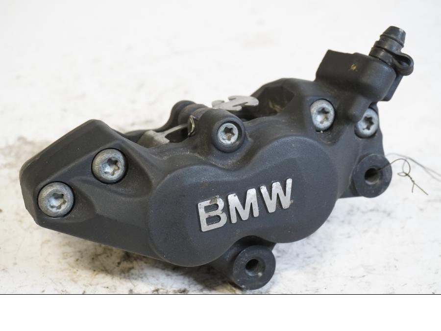 Framsidan på Bromsok från en BMW R 1200 RT -2013 motorcykel.