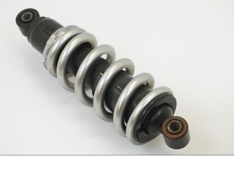 Baksidan på Stötdämpare från en Kawasaki ER-6N -2009 motorcykel.