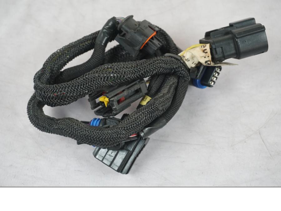 Vänster sida på Kablage från en H-D Sportster 883 XL -2007 motorcykel.