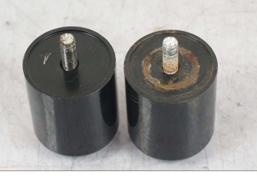 Snett uppifrån på Styrvikt från en Suzuki GSX 1300 RX -1999 motorcykel.