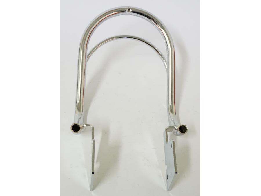 Vänster sida på Framskärmsstag från en Suzuki VS 800 -1999 motorcykel.