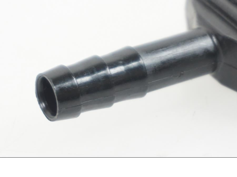 Baksidan på Motordelar från en BMW F 850 GS -2019 motorcykel.