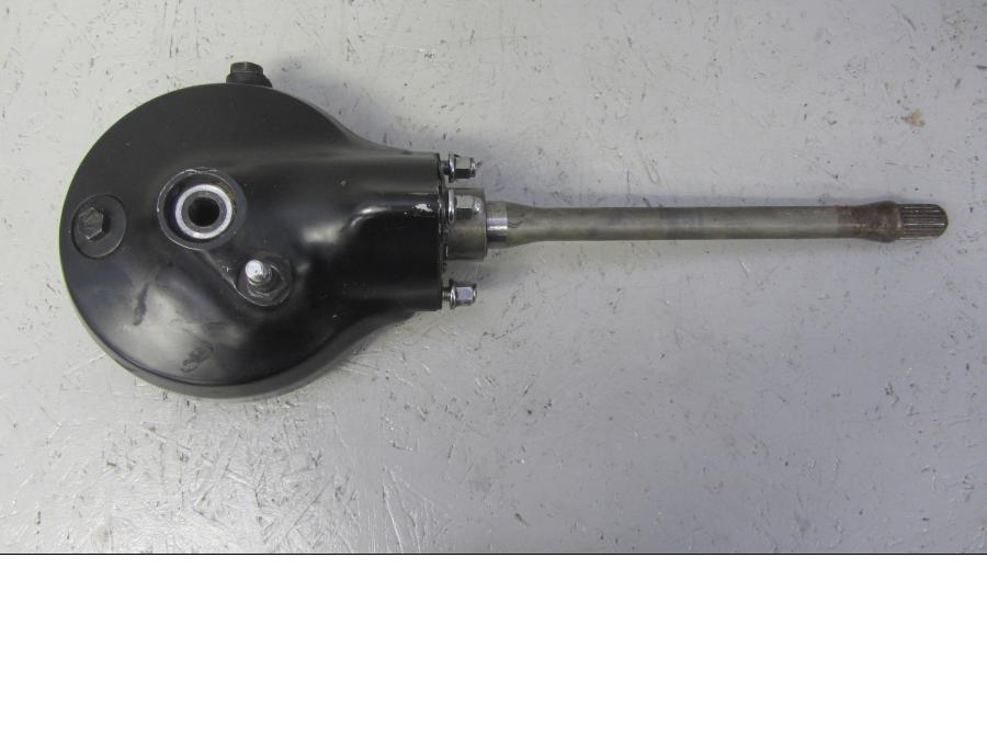 Framsidan på Slutväxel från en Suzuki VS 1400 -1996 motorcykel.