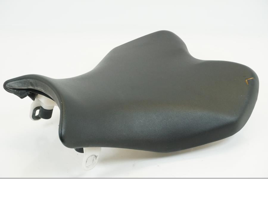 Framsidan på Sadel från en Suzuki GSX-R 1000 -2009 motorcykel.