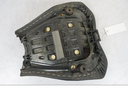 Extrabild1 på Sadel från en Kawasaki Z 900 -2019 motorcykel.