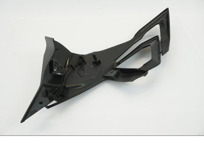 Vänster sida på Sidkåpa från en BMW S 1000 R -2019 motorcykel.