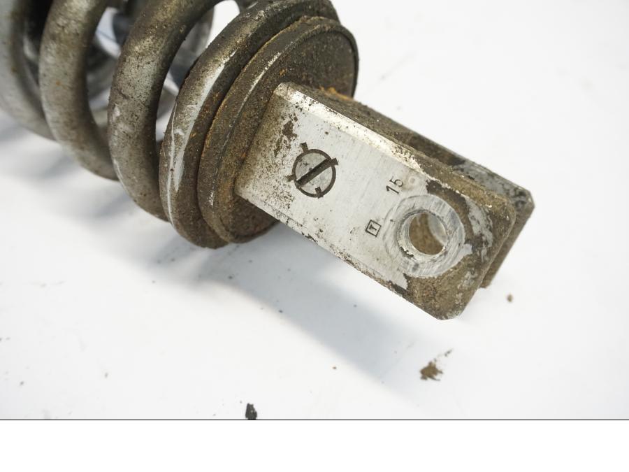 Höger sida på Stötdämpare från en Suzuki DL 1000 -2003 motorcykel.