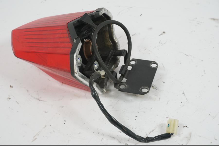 Höger sida på Baklampa från en Yamaha XJ 6 -2011 motorcykel.