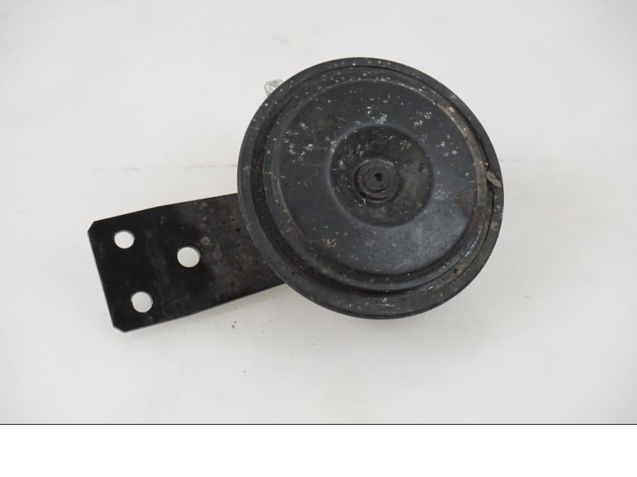 Baksidan på Signalhorn / Tuta från en H-D Adventure Pan America Special RA1250S -2021 motorcykel.