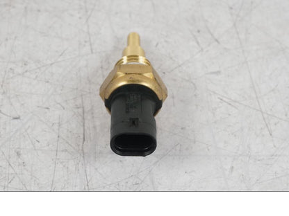 Baksidan på Sensor från en BMW R 1250 GS -2023 motorcykel.