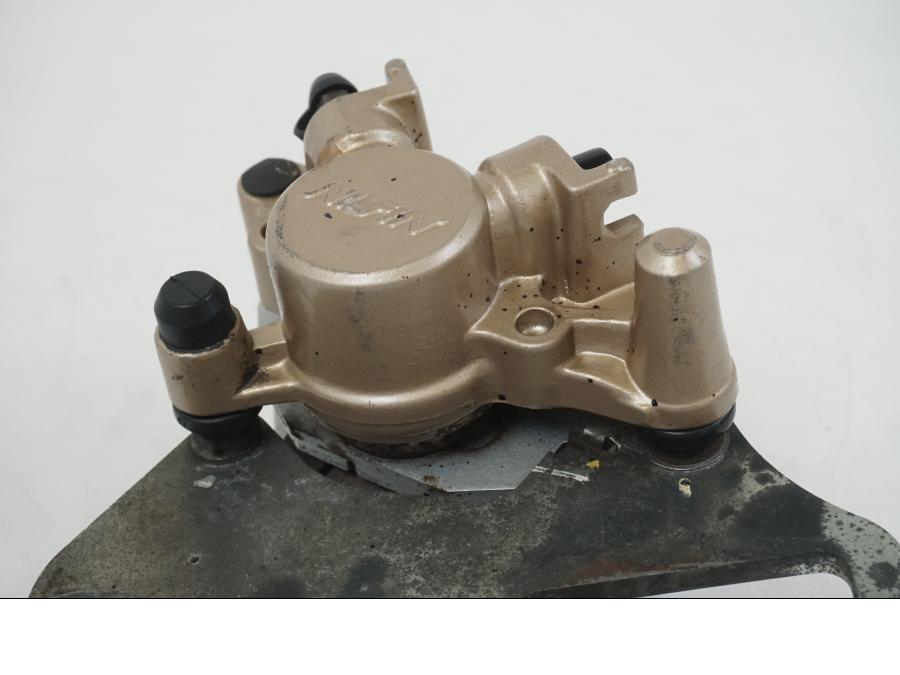 Baksidan på Bromsok från en Honda CBR 125 R -2006 motorcykel.