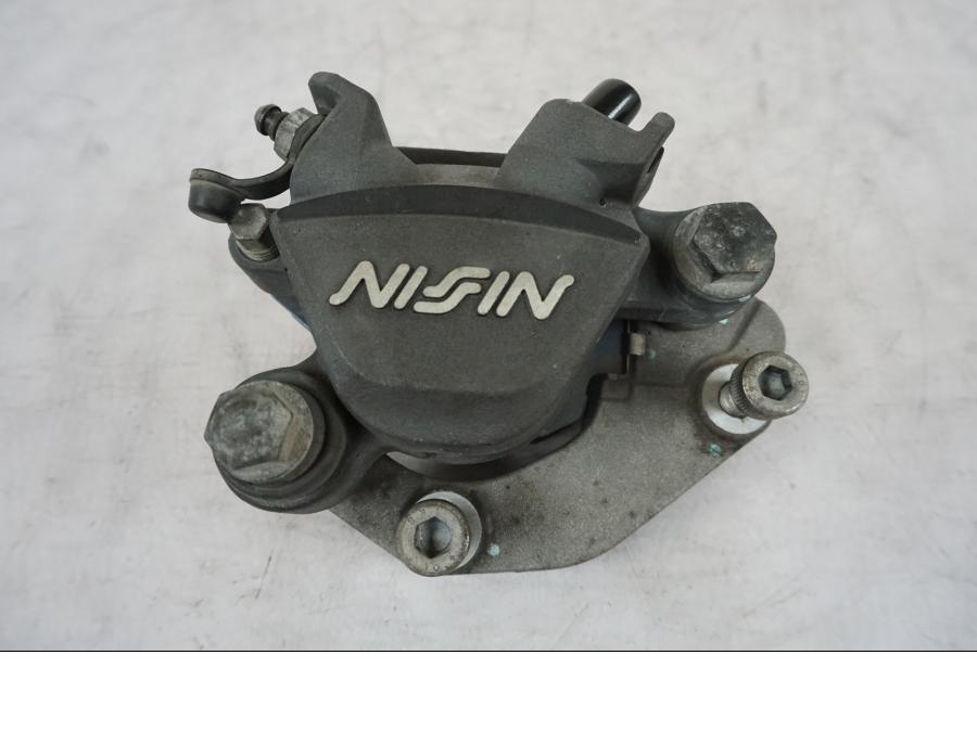 Baksidan på Bromsok från en Kawasaki Versys 650 -2014 motorcykel.