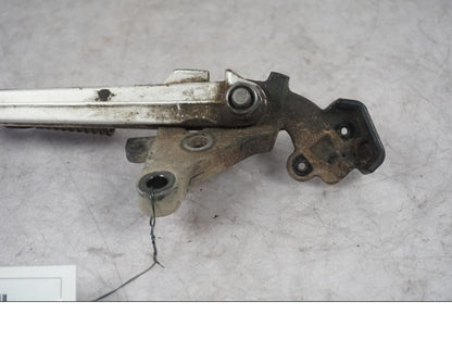 Vänster sida på Sidostöd från en Triumph Tiger Explorer -2016 motorcykel.