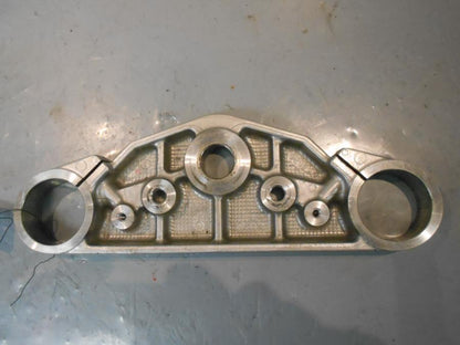 Baksidan på Gaffelkrona från en Kawasaki VN 1500 Mean Streak -2003 motorcykel.