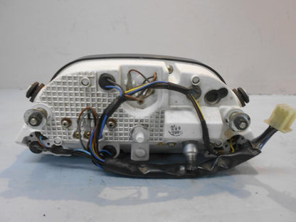 Baksidan på Instrumentpanel från en Yamaha XTZ 750 -1994 motorcykel.