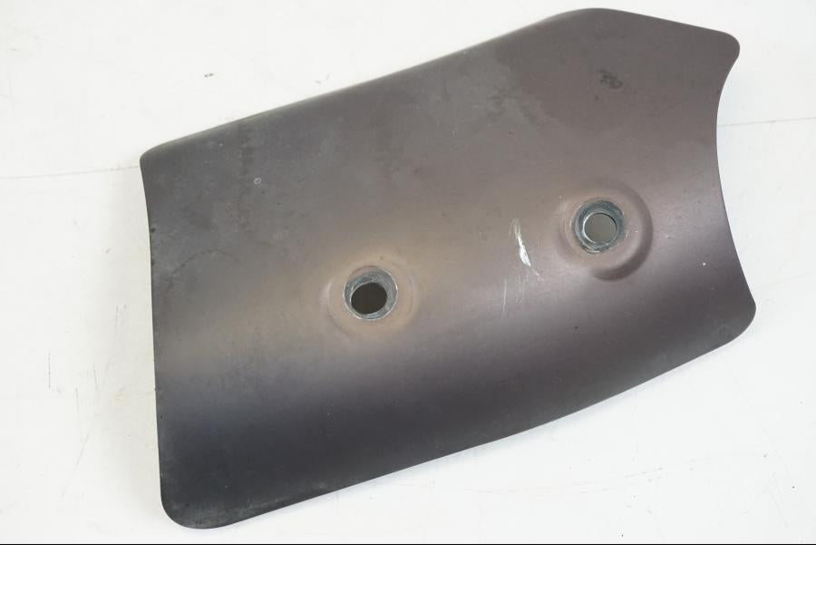 Framsidan på Värmeskydd från en Ducati Streetfighter S -2011 motorcykel.