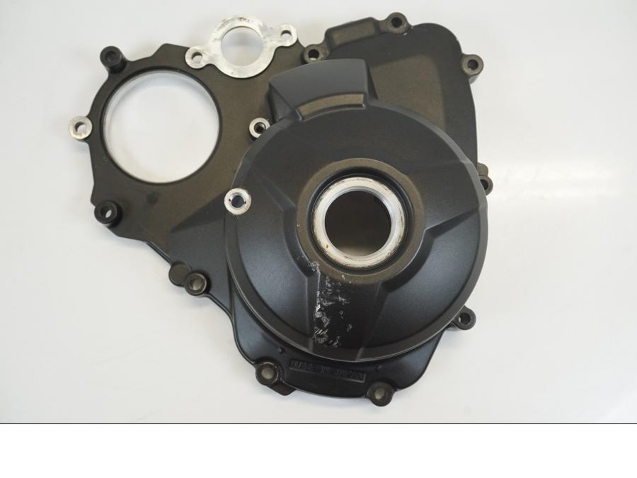 Framsidan på Motorkåpa från en Yamaha MT-09 -2017 motorcykel.