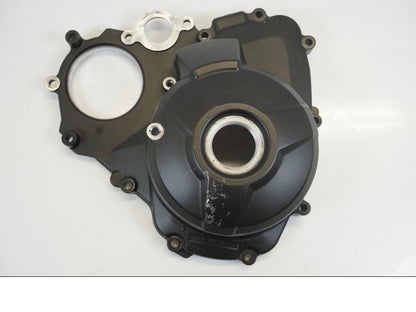 Framsidan på Motorkåpa från en Yamaha MT-09 -2017 motorcykel.