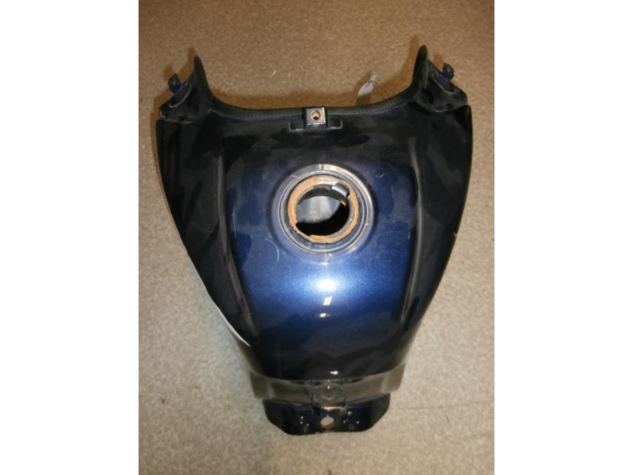 Snett uppifrån på Bensintank från en Yamaha XT 600 -1995 motorcykel.