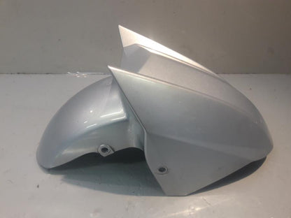 Baksidan på Framskärm från en Yamaha Cygnus -2007 motorcykel.