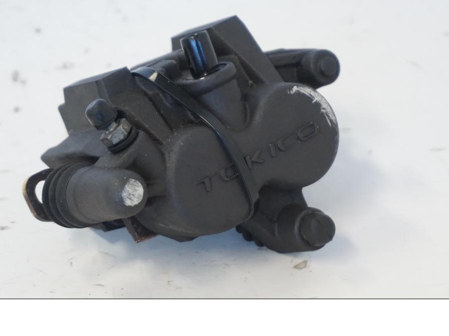 Höger sida på Bromsok från en Kawasaki ER-6N -2012 motorcykel.