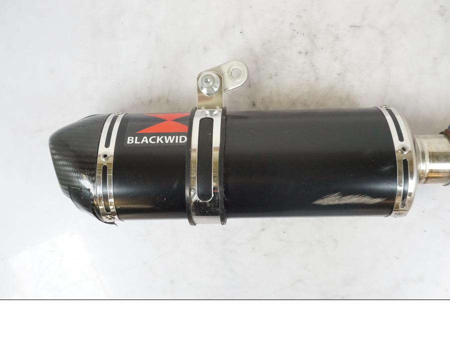 Baksidan på Ljuddämpare Sport från en Yamaha YZF-R 125 -2008 motorcykel.